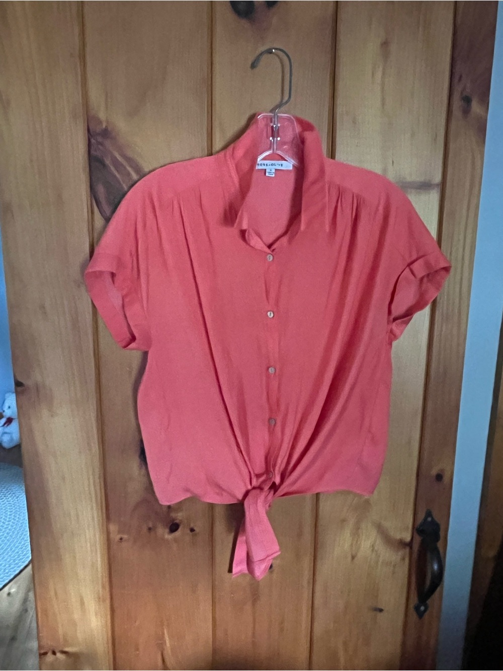 Rose & Olive Coral Button-Front Tie Hem Blouse